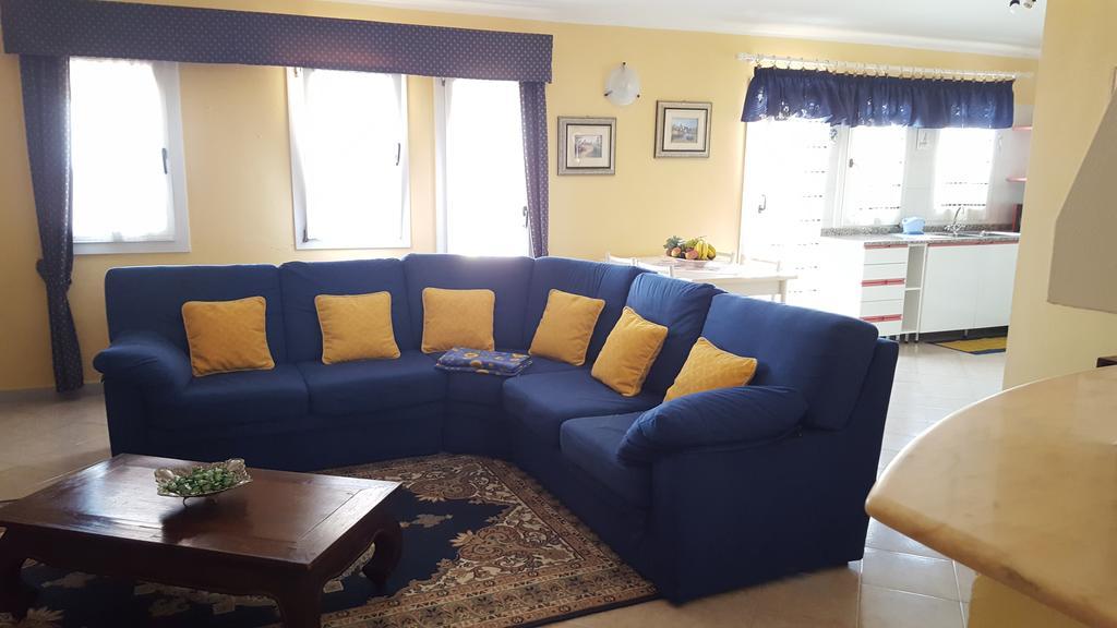 Partaitria Apartment Доргали Екстериор снимка